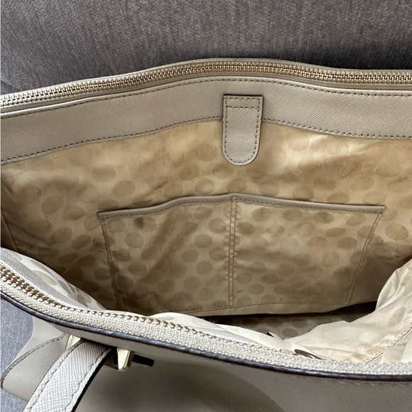 Kate Spade bag - Picture 5 of 7